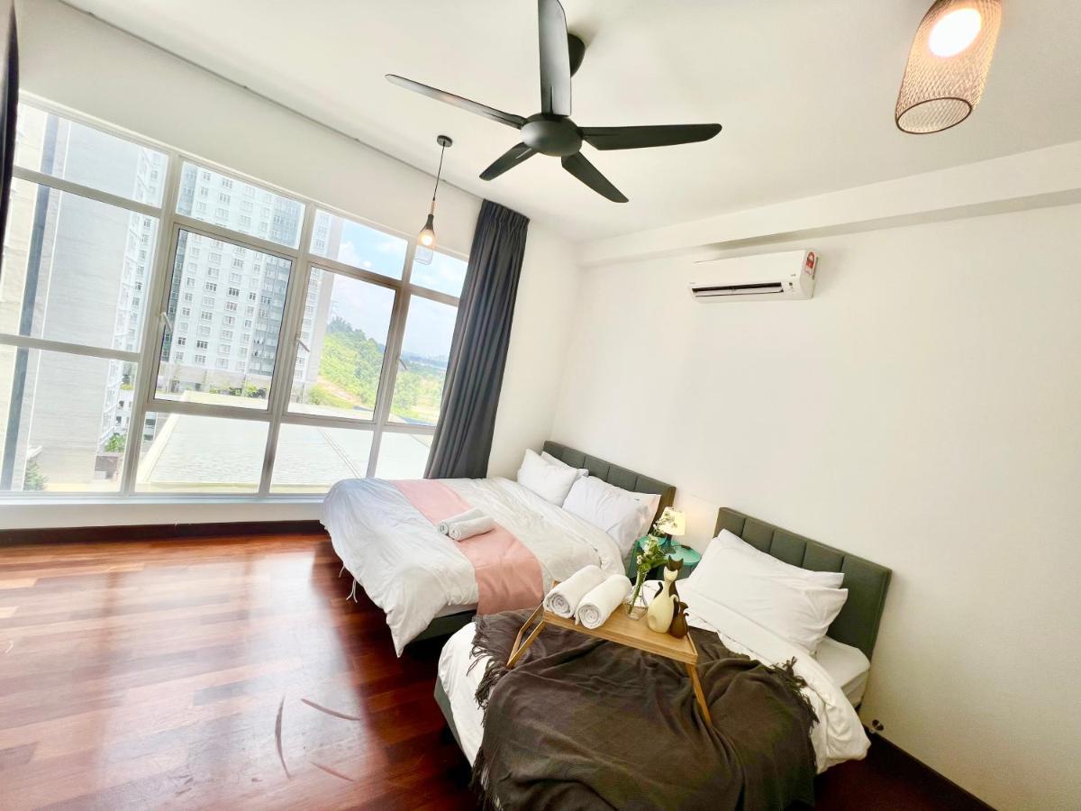 O2 1-10pax Pavilion Bukit Jalil 3room Balcony Wifi Pangsapuri Kuala Lumpur