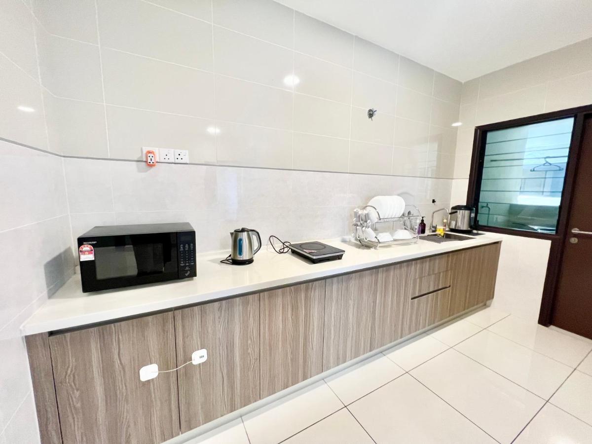 O2 1-10pax Pavilion Bukit Jalil 3room Balcony Wifi * Kuala Lumpur