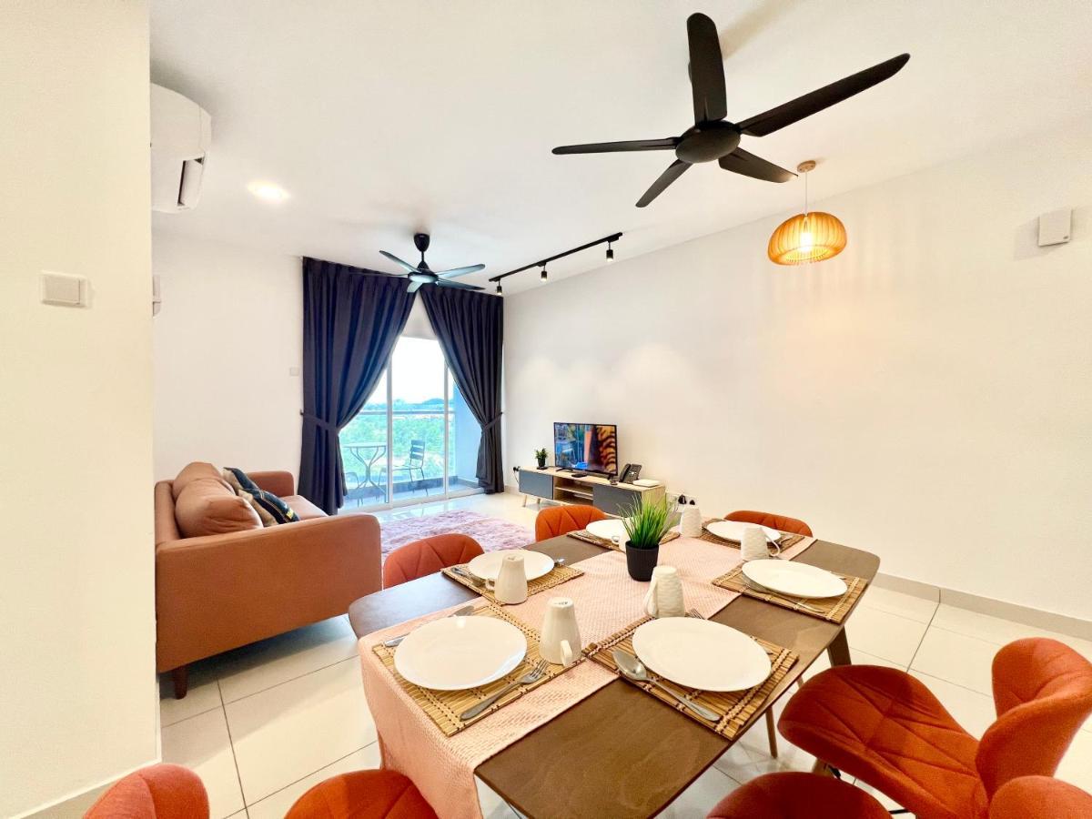 O2 1-10pax Pavilion Bukit Jalil 3room Balcony Wifi * Kuala Lumpur